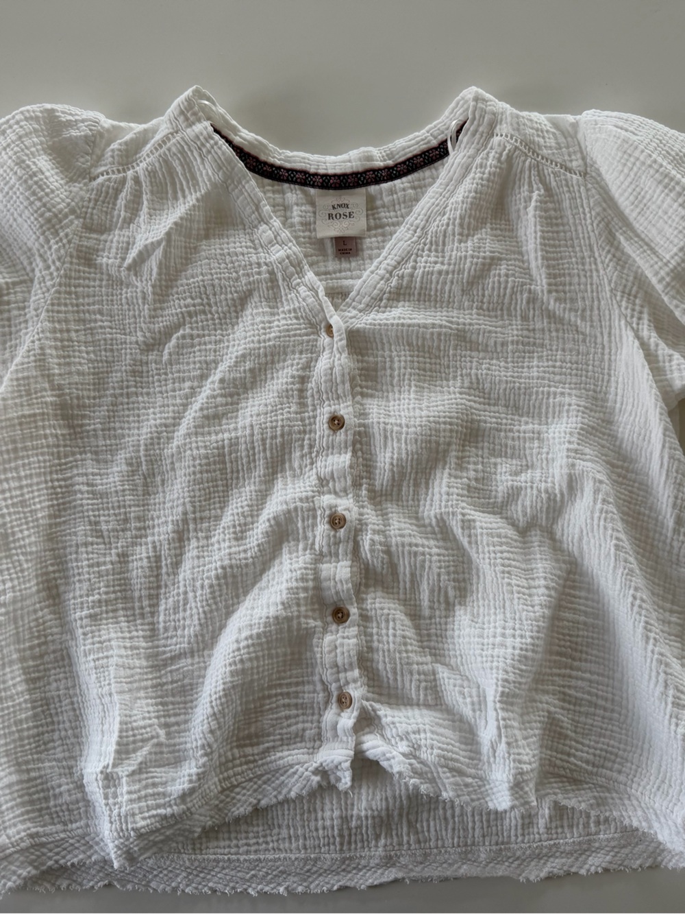 Knox Rose White Textured Button-Front Blouse
